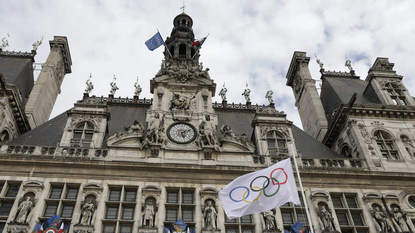   AP Adrienne Surprenant