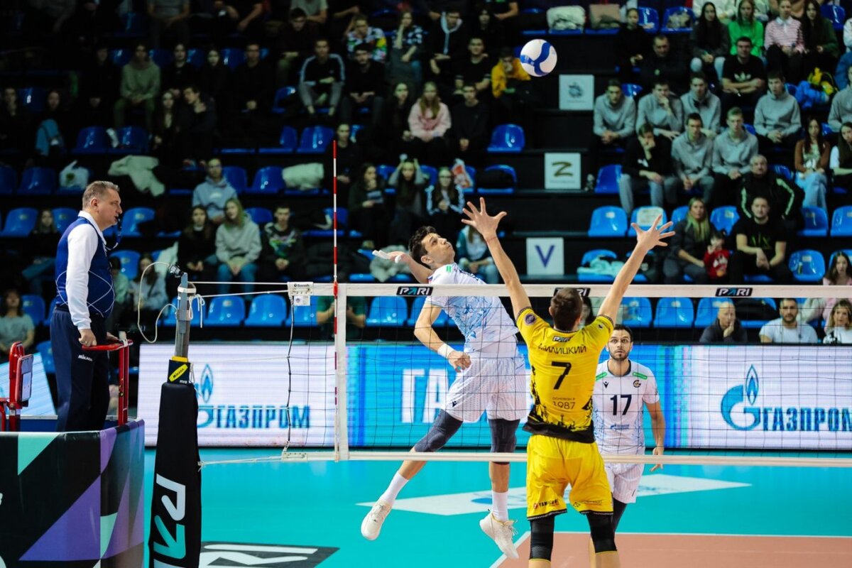    В югорском дерби сильнее оказались волейболисты «Газпром-Югры»