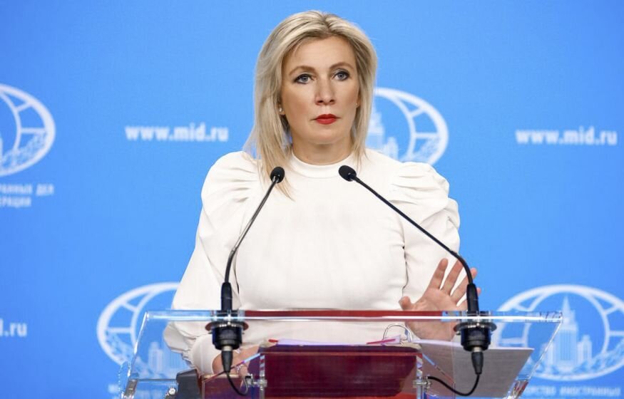    Захарова усомнилась в компетентности Бербок