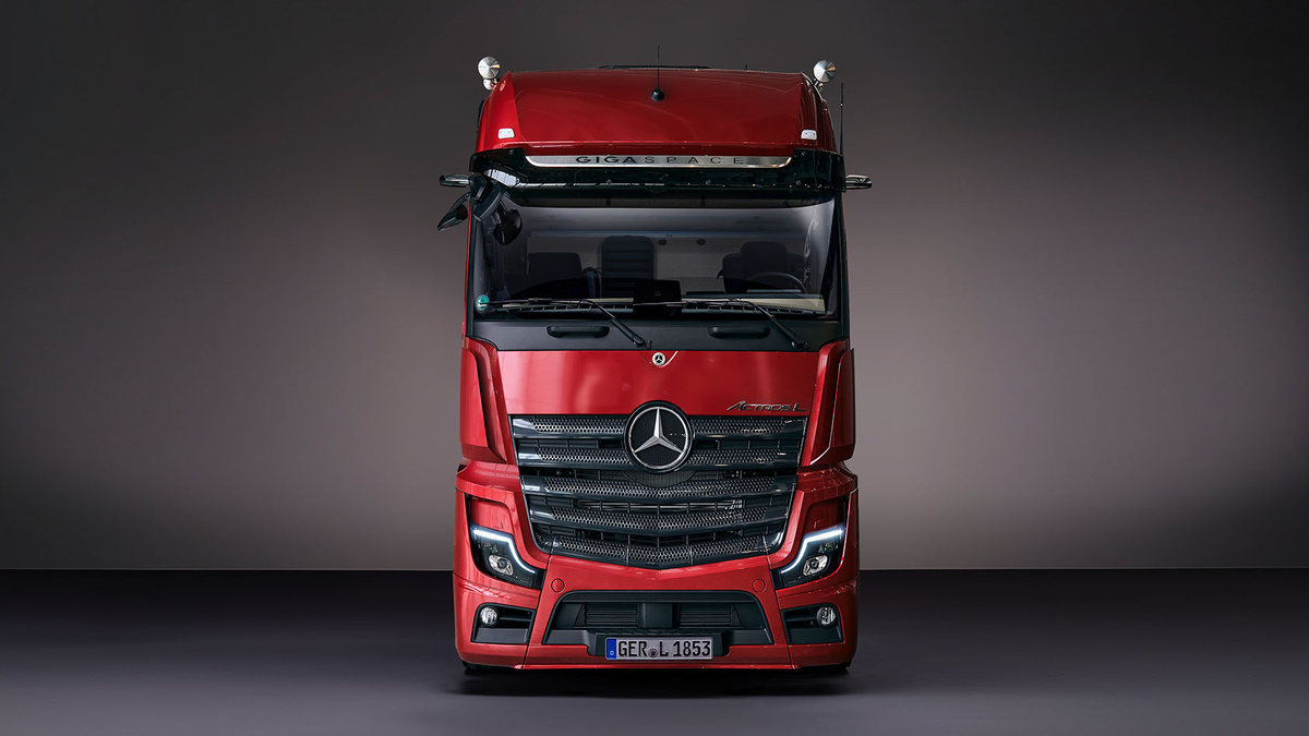 Китайские Mercedes-Benz Actros не способны заменить европейские — они не  приспособлены к российским реалиям | iXBT.com | Дзен