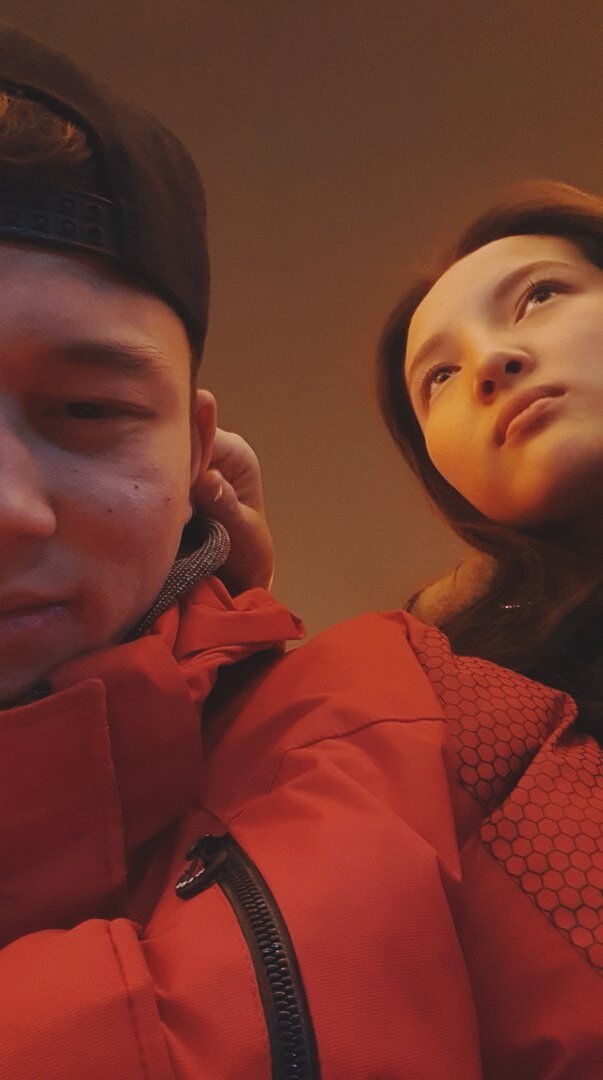 это когда мы впервые вместе пришли в кино...