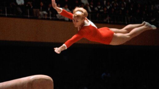 Опасный трюк гимнастки навсегда запретили в спорте