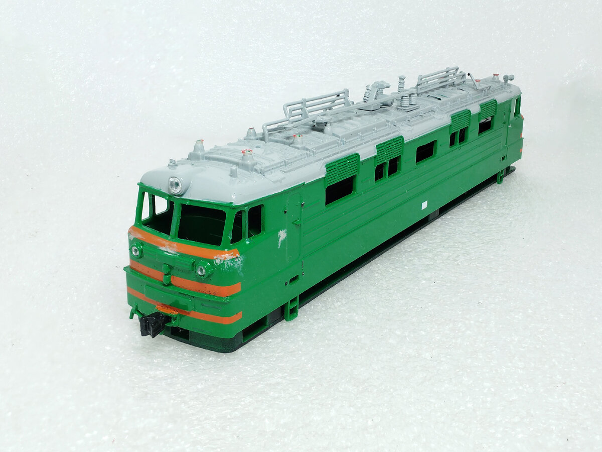 Рис. 1. Кузов модели магистрального грузо-пассажирского электровоза переменного тока ВЛ60К 