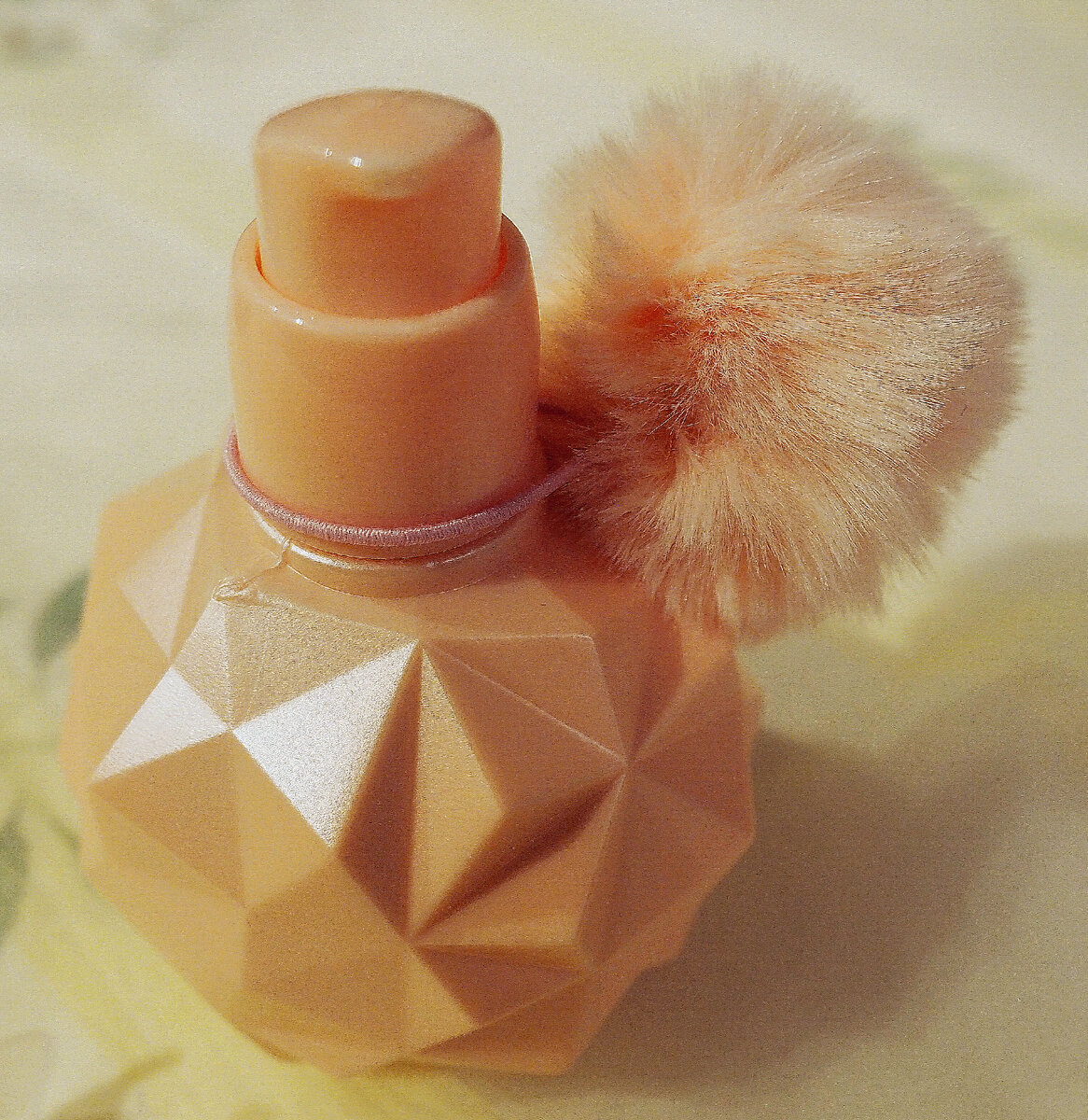 увлажняющий тинт для лица фаберлик