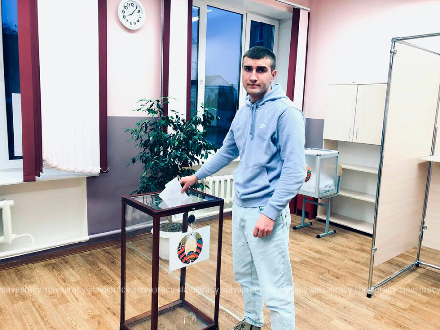     Жители Копыльского района активно отдают голоса за стабильность и процветание