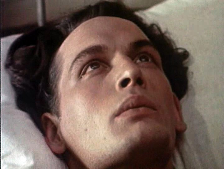 Красивые стихи в картинках. Вспоминай меня вспоминай. Вспоминай меня иногда картинки. Уходишь не оглядывайся оглянешься. Вспоминай меня вспоминай.