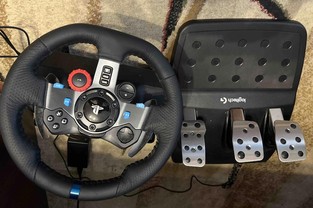 Почему я выбрал руль Logitech G29 Driving Force и не жалею об этом |  Шопотория | Дзен