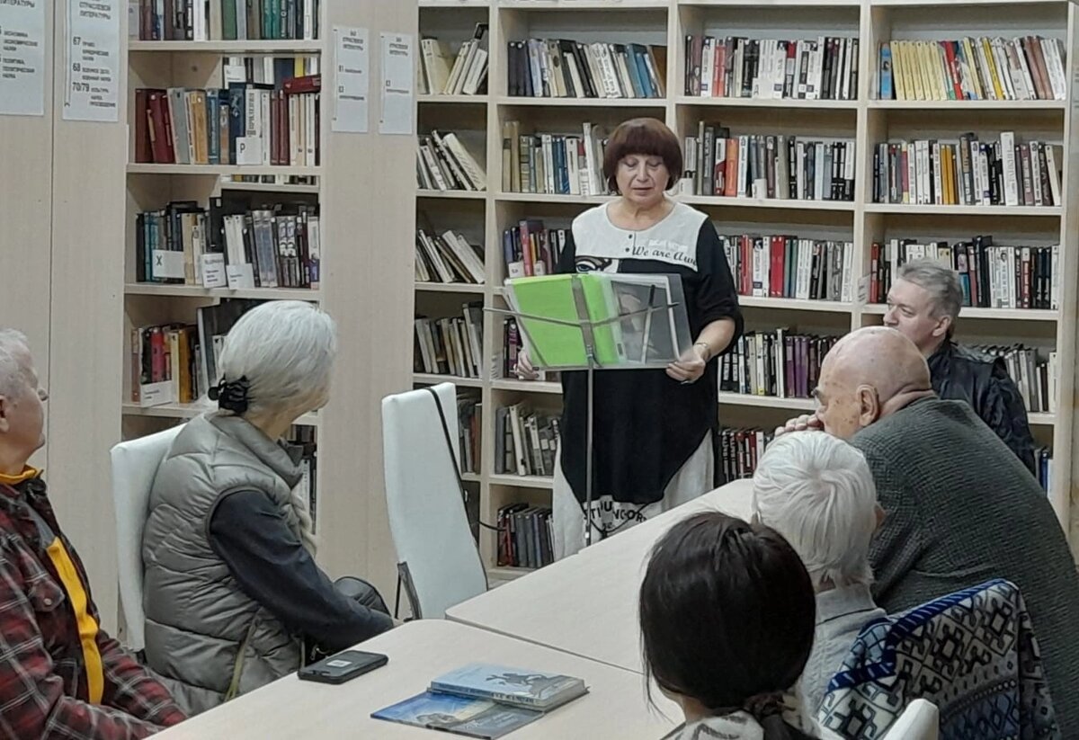 Фотографии авторов канала. 