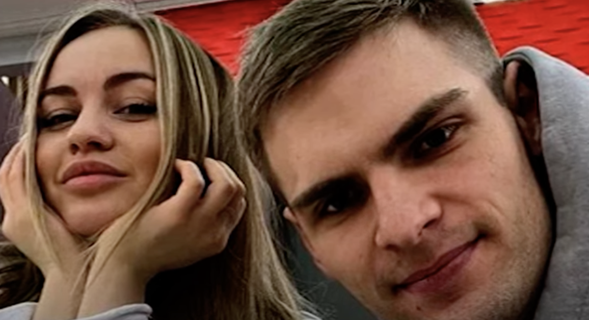 Биттуев и рюмшина. Отношения после проекта. Влюбись если сможешь участники. Саша из влюбись если сможешь. Холостяк жизнь после проекта.