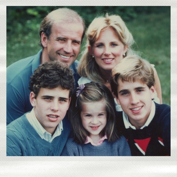 Высоцкий в молодости. Молодость как период развития. Социальная ситуация развития в ранней юности. Годы молодости. Молодость 2000х.