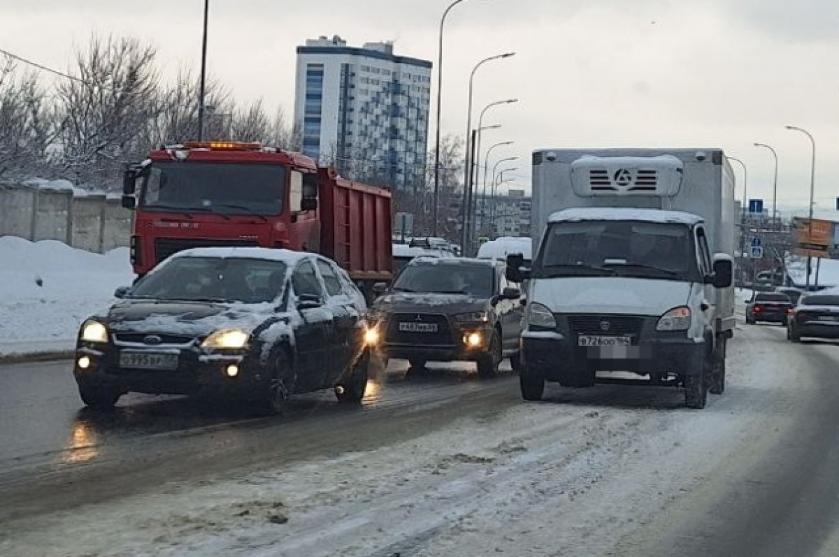 В Пензе ограничат проезд для большегрузов, чтобы сберечь дороги весной |  АиФ-Пенза | Дзен