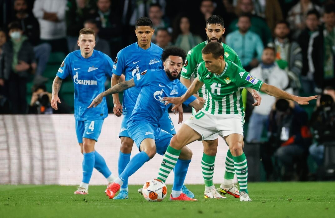 Родриго зенит 2022. Рпл: "зенит" (санкт-петербург) - "динамо". Матчи зенита 2024. Футболисты зенита. Матчи зенита 2024.