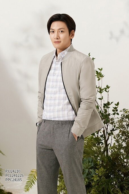 Фото взяты отсюда: https://vk.com/publicijichangwook