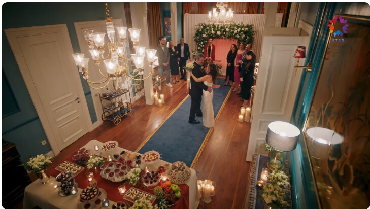 Как успокоиться и перестать плакать. Стих не грусти. Я мужчина я не буду плакать мем. Сам потом плакать будешь. Стихи о тех кого нет.