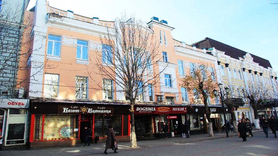 Позитивные картинки. Веселье арт. Счастливый человек. Экскурсия в горах. Говард беренс картины море.