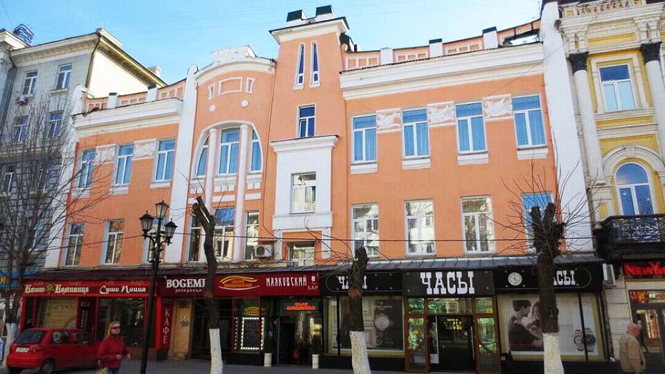 городок кольмар франция. самый уютный город. старинные улочки германии. восточная европа улочки италия. генгенбах цветущий.