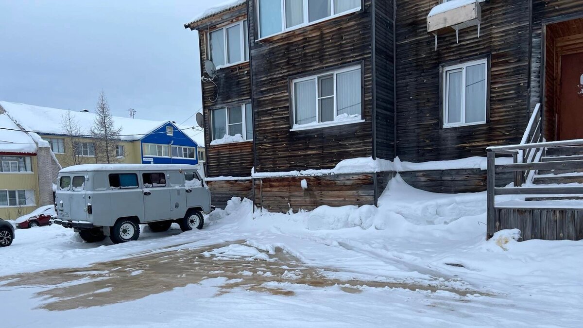 Жилой дом в Лабытнанги затопило канализационными стоками | Время Новостей |  Дзен