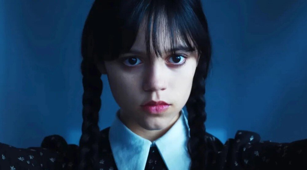     Дженна Ортега, кадр из 1 сезона сериала «Уэнсдэй» (2022)