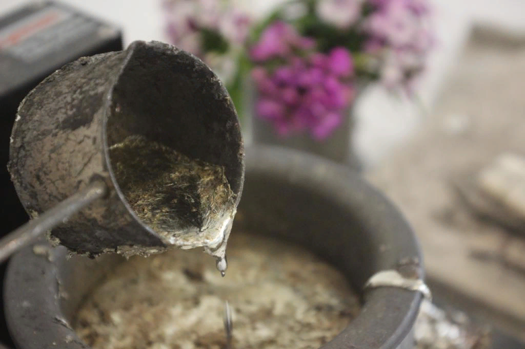 Отливка свинцом или оловом