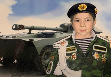 27 февраля – день памяти гвардии младшего сержанта Халила Хасановича Тасаева, командира мотострелковой роты, кавалера ордена Мужества.-4