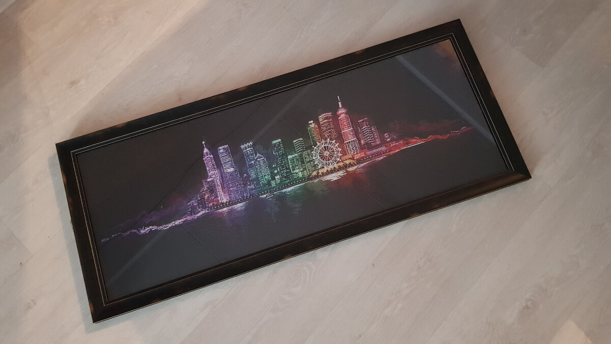 "Ночной город" - его я вышила за время ограничений