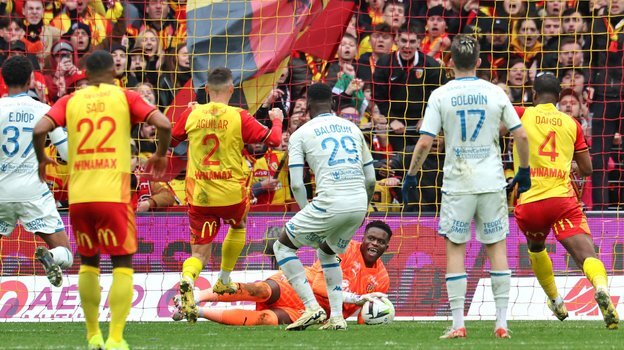    Форвард «Монако» Фоларин Балогун (№ 29) не забил пенальти. AFP