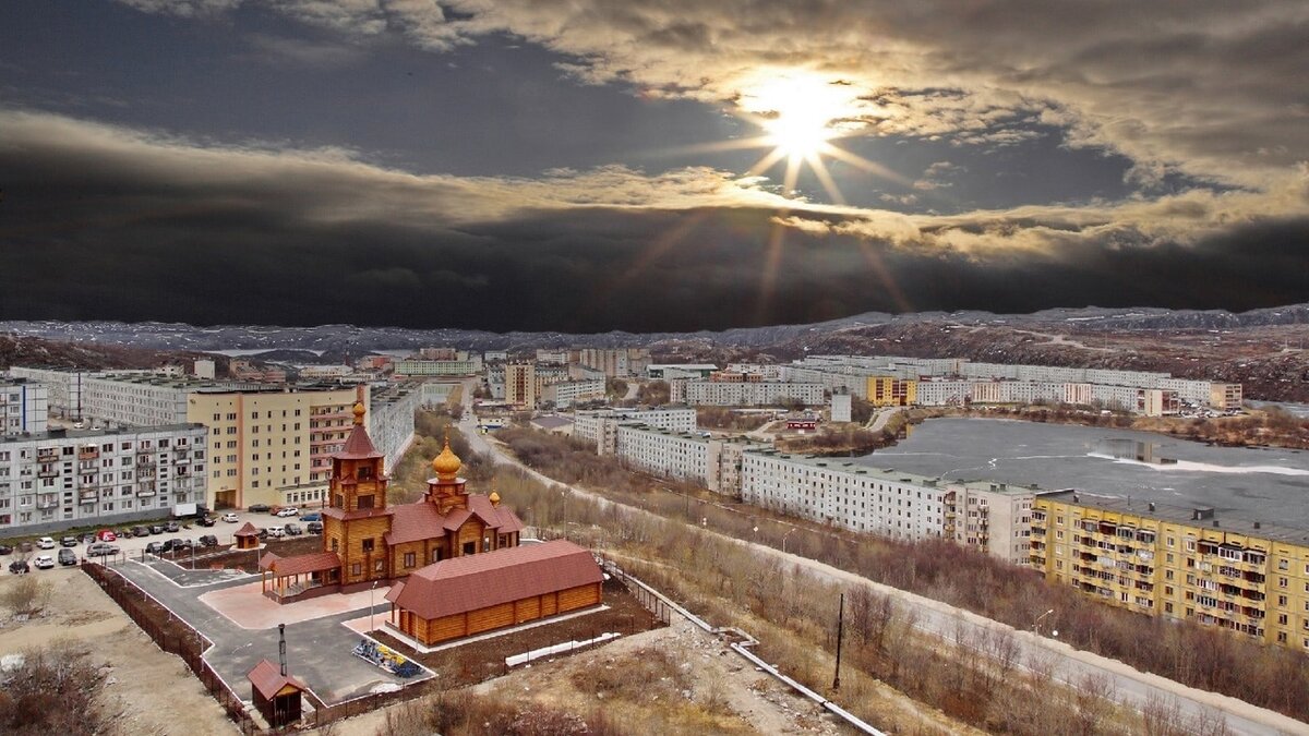 Фото из открытых источников. Здесь видно наш дом ;)