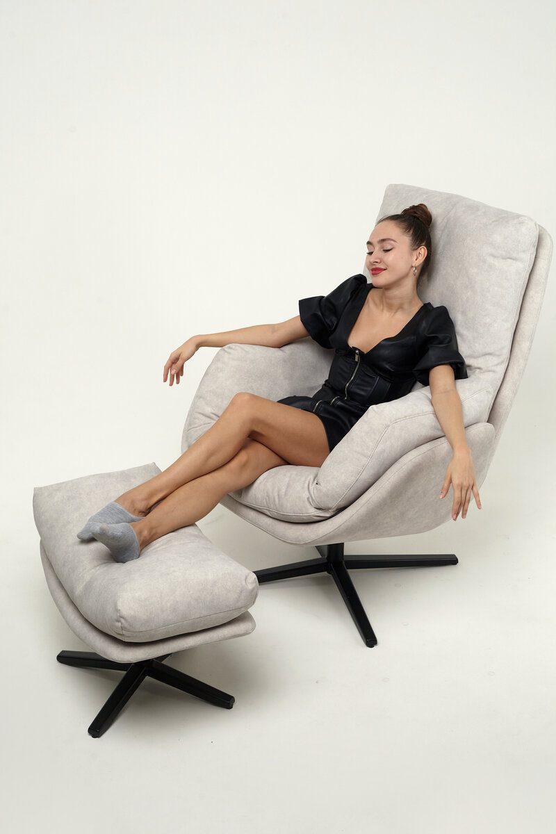 Кресло Consul.  На заказ в любой ткани.