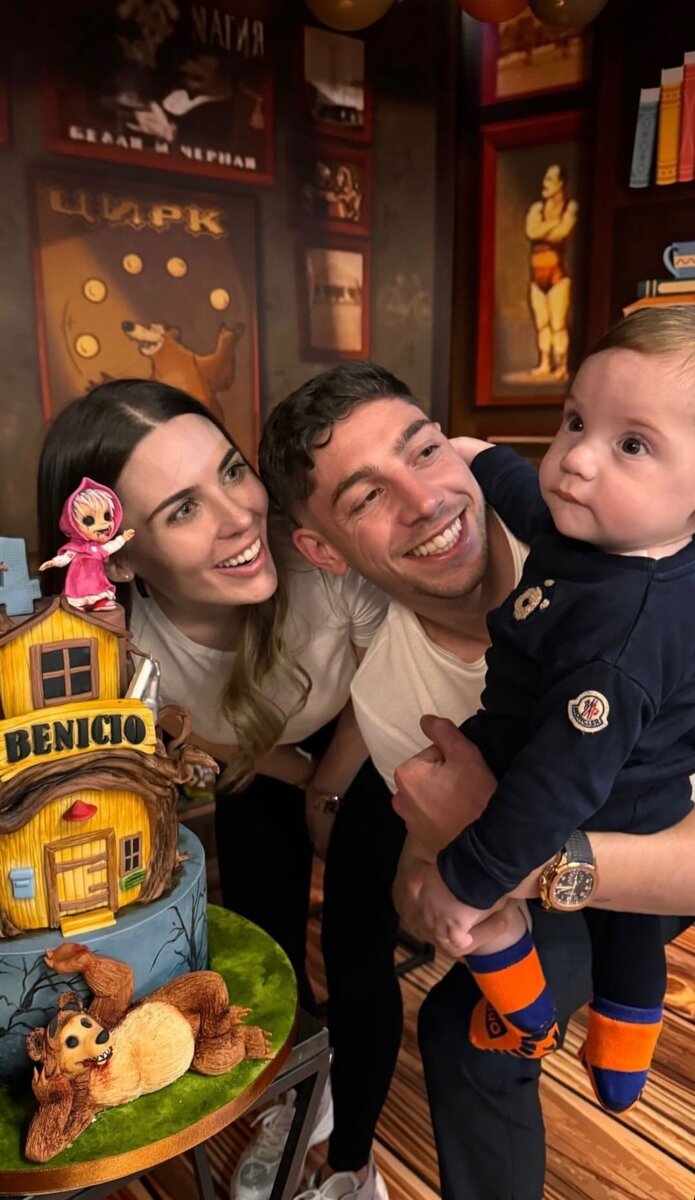 Листайте вправо, чтобы увидеть больше изображений