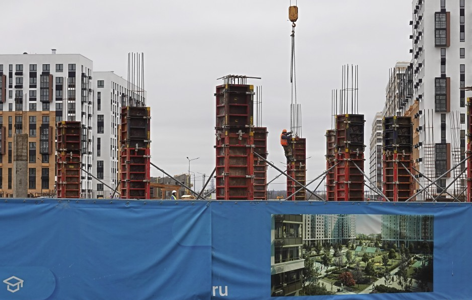 Конец 2023 года: строительные работы в Москве © ЕРА