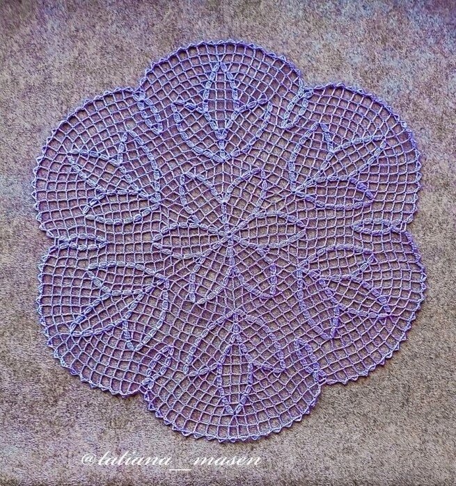 Салфетки крючком со схемами простые. Вязание крючком легкую салфетку. Ажурные вязаные салфетки. Салфетка связанная крючком. Салфетки крючком.