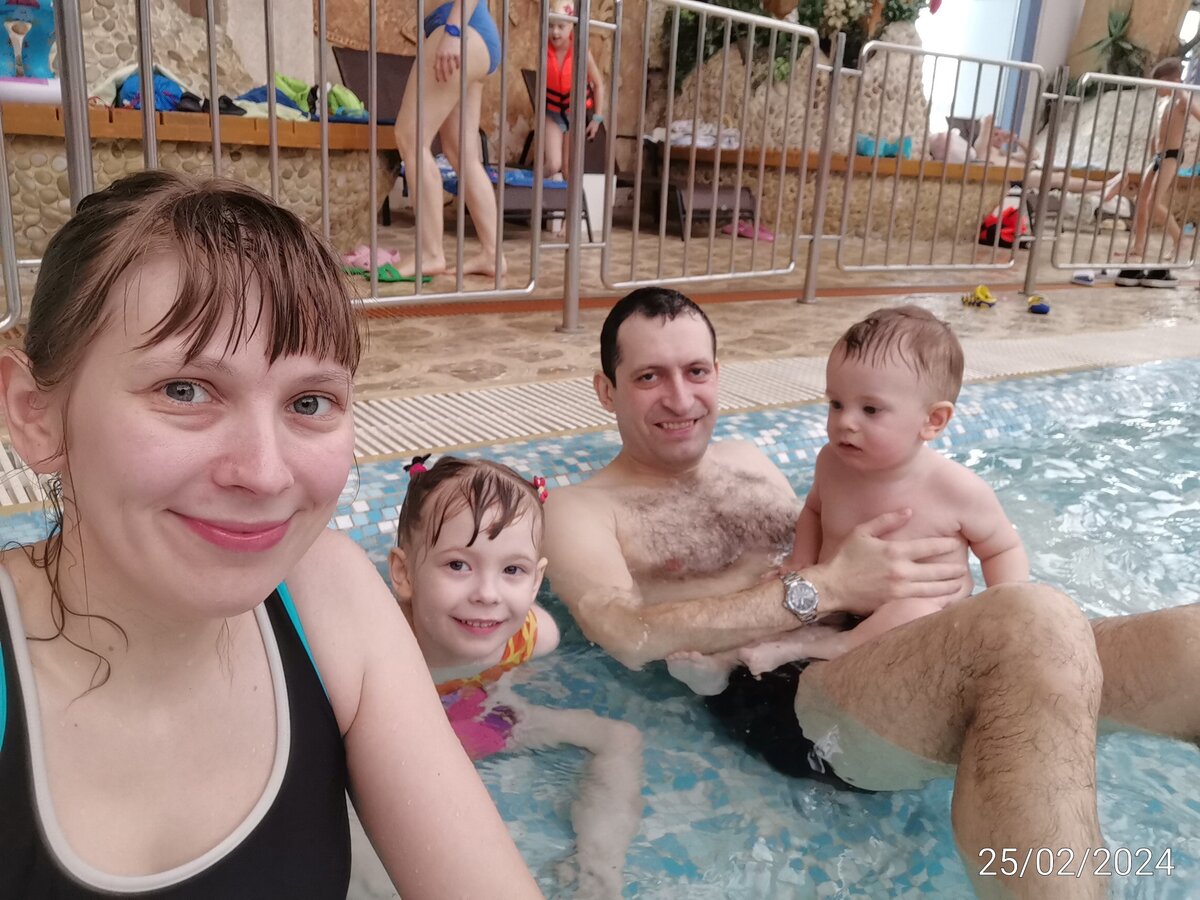 В аквапарке 