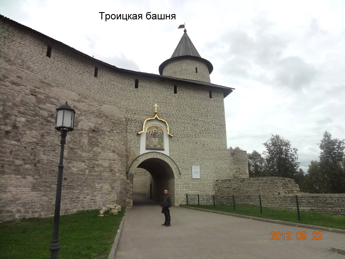 самым древним городом был. амфитеатр в сирии. монастырь искушения (каранталь). древний город персеполь иран. древний город босра.