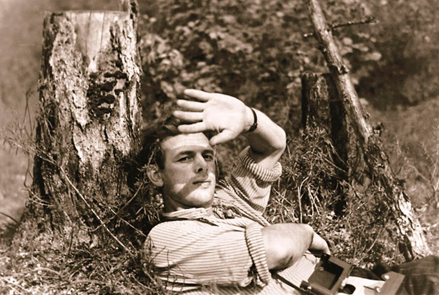 Георгий Жжёнов в молодости