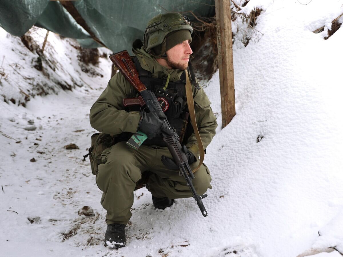    Боец ВС РФ на Авдеевском направлении© РИА Новости / Сергей Аверин