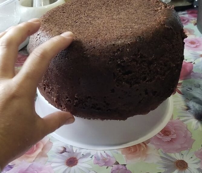 В мультиварке получается очень высокий пирог