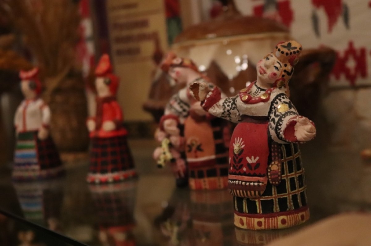    Из бабушкиного сундука.