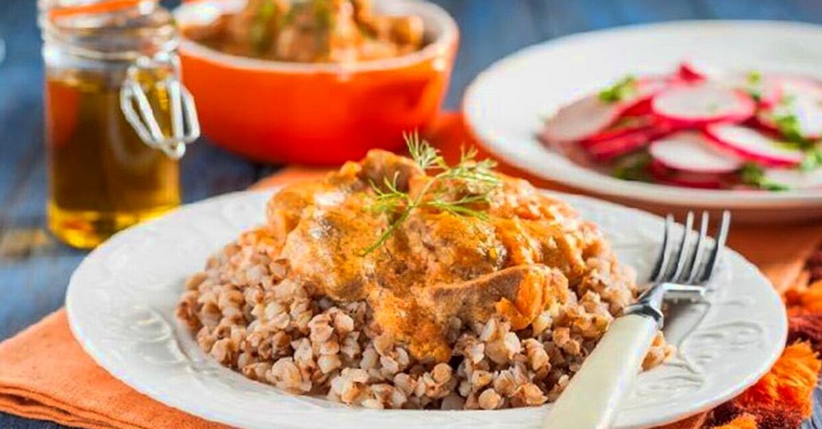 Овощное рагу с гречкой