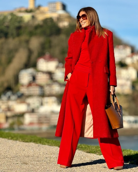 что модно носить весной 2024 женщине. стильная одежда для девушек. стильная одежда на весну. что модно носить весной 2024 женщине. весенняя одежда для девушек.