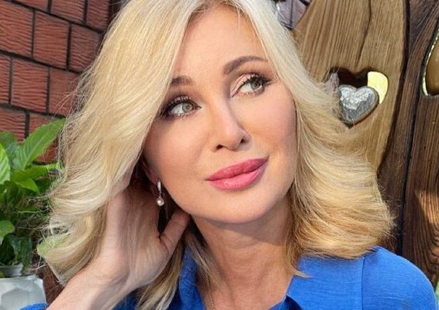 Вика Цыганова