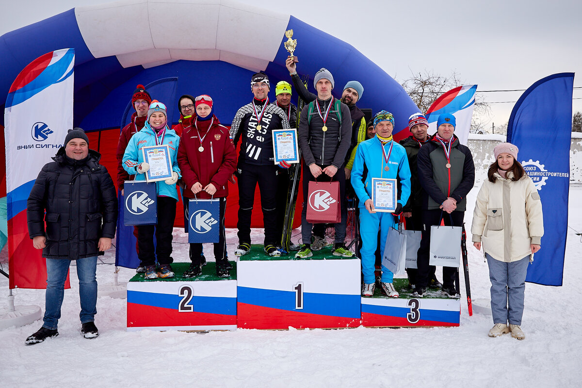 Гонки 24 часа ле-мана. Smp racing 2023 рскг. Гонка четырех 2024 москва. Шелудьково 39 moscow raceway. Смп рскг 2024.