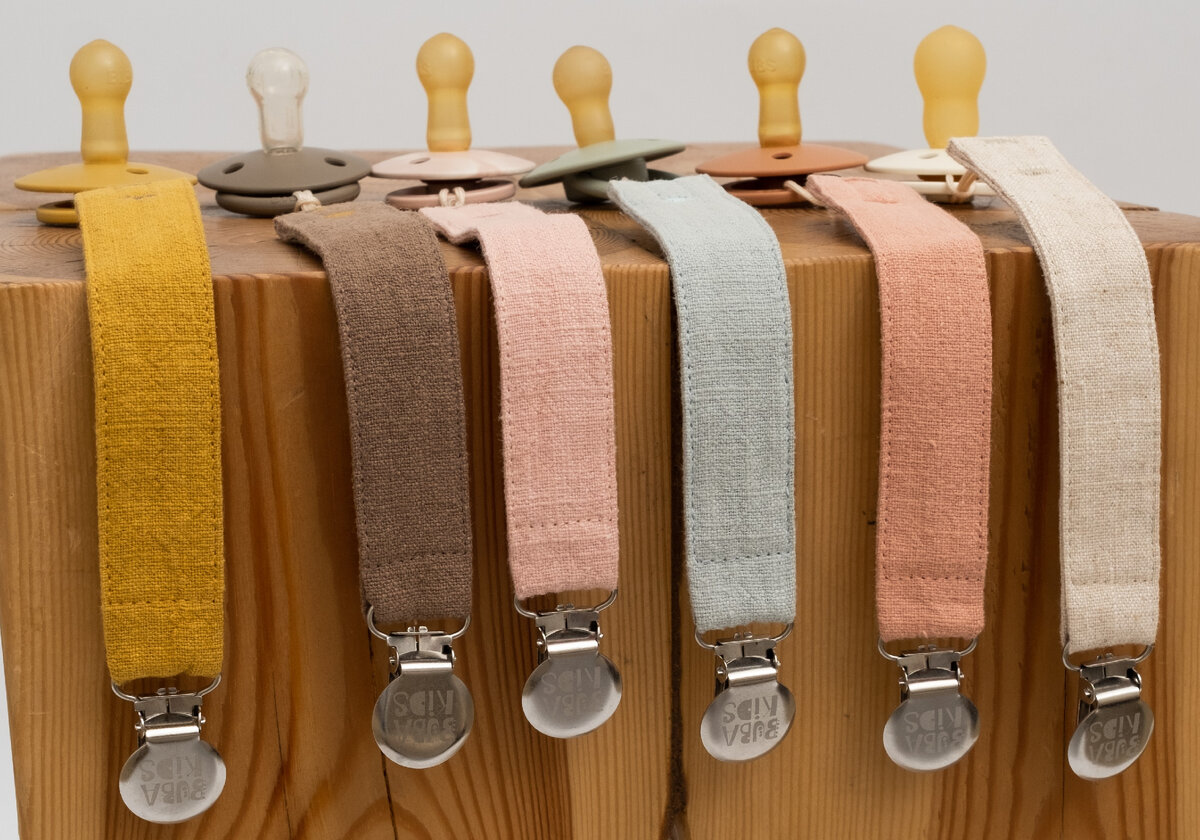 Российский бренд BUBA KIDS начал работу с крапивным материалом несколько лет назад, выпустив первые в мире держатели из крапивы