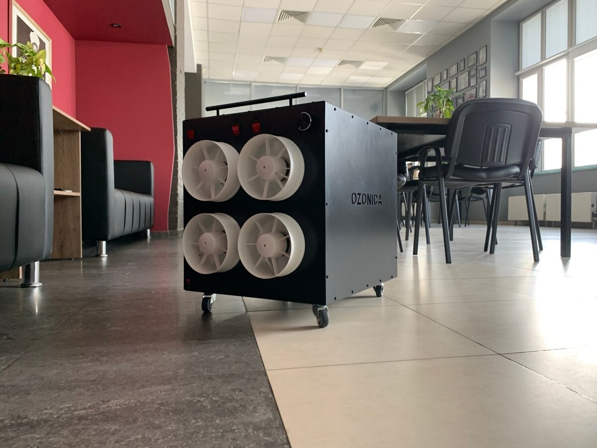 Промышленный озонатор воздуха Озоника 100 (100 гр/час)