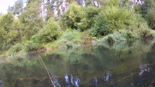 Фотосессия на озере. На речке. Парень с девушкой на озере. Влюбленные у ручья. Влюбленные на речке.
