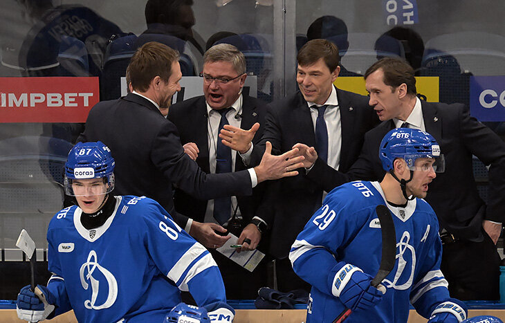 Футбольная команда цска 2021. Самые деревянные футболисты топ клубов. Фк цска 2020. 10 самых команд. Легенды мирового футбола.