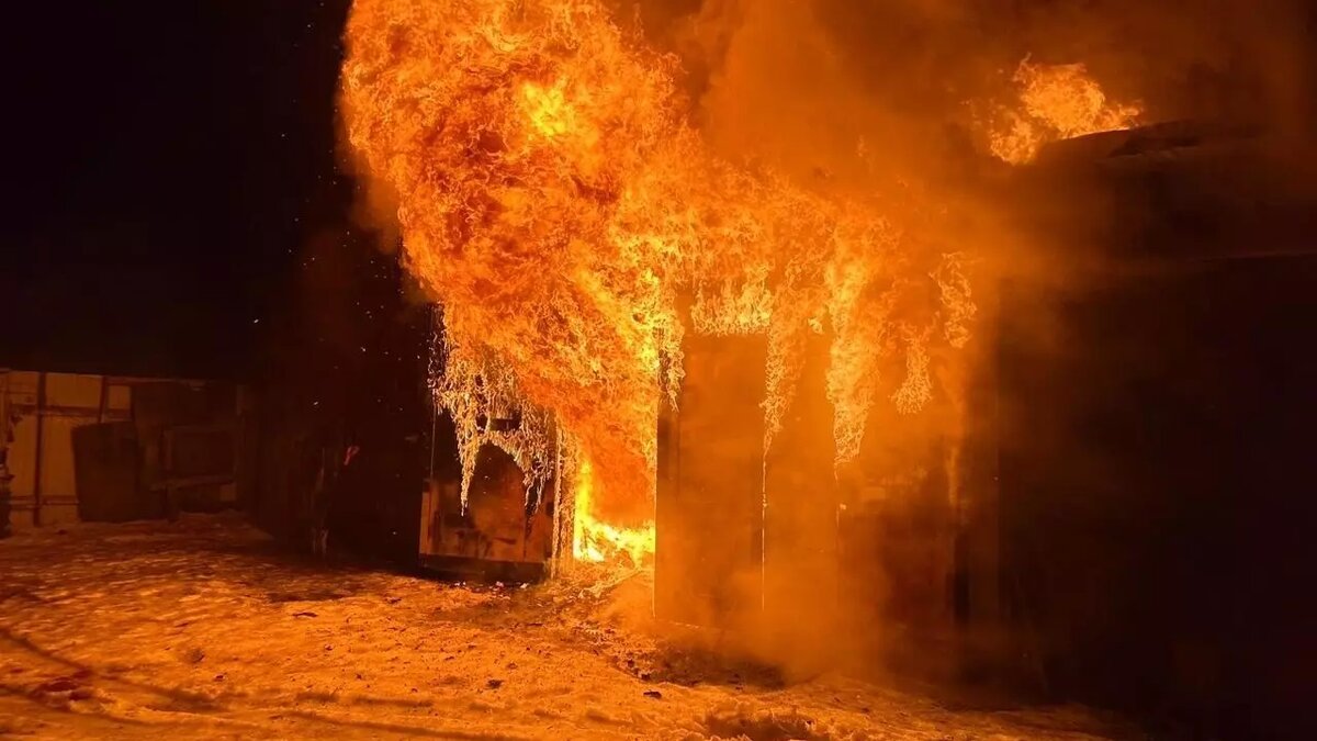     Жуткие кадры с места происшествия и подробности появились в паблике ПСО.