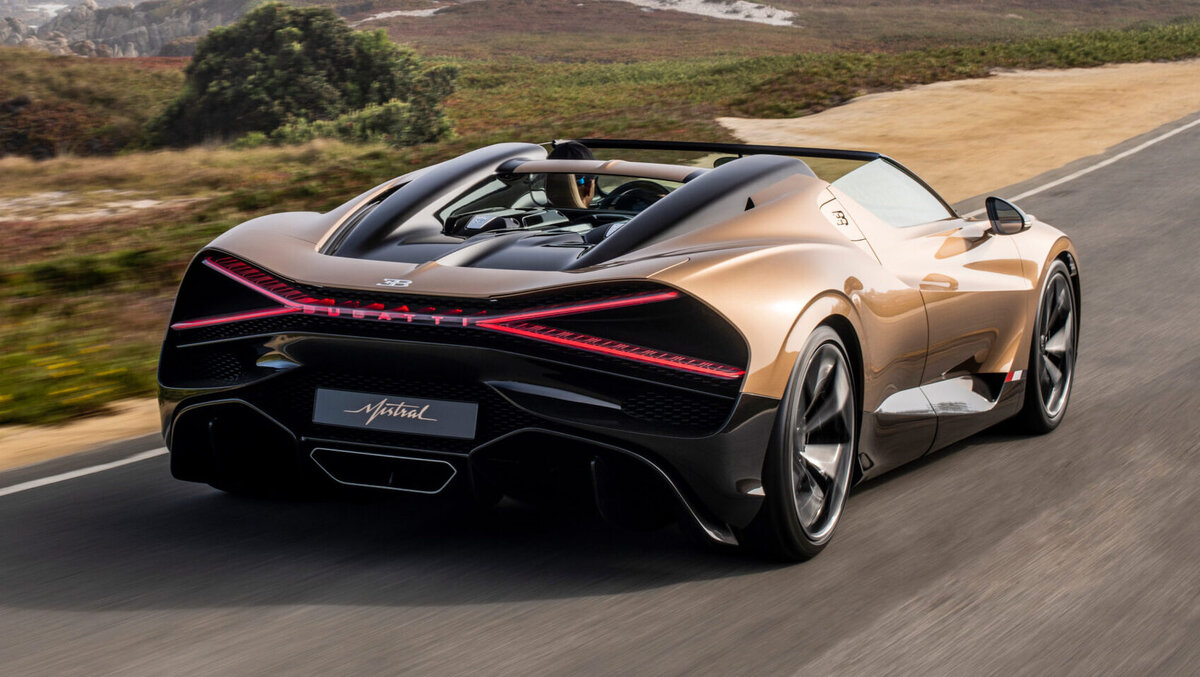    Bugatti W16 Mistral. Фото Bugatti