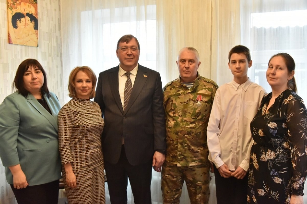    Александр Ищенко посетил семьи участников СВО