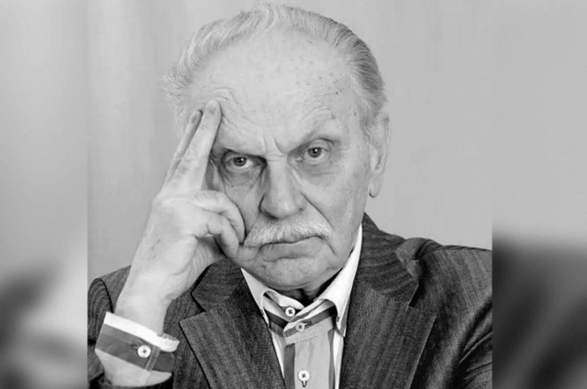    В Петербурге ушёл из жизни легендарный актёр театра и кино Эрнст Романов