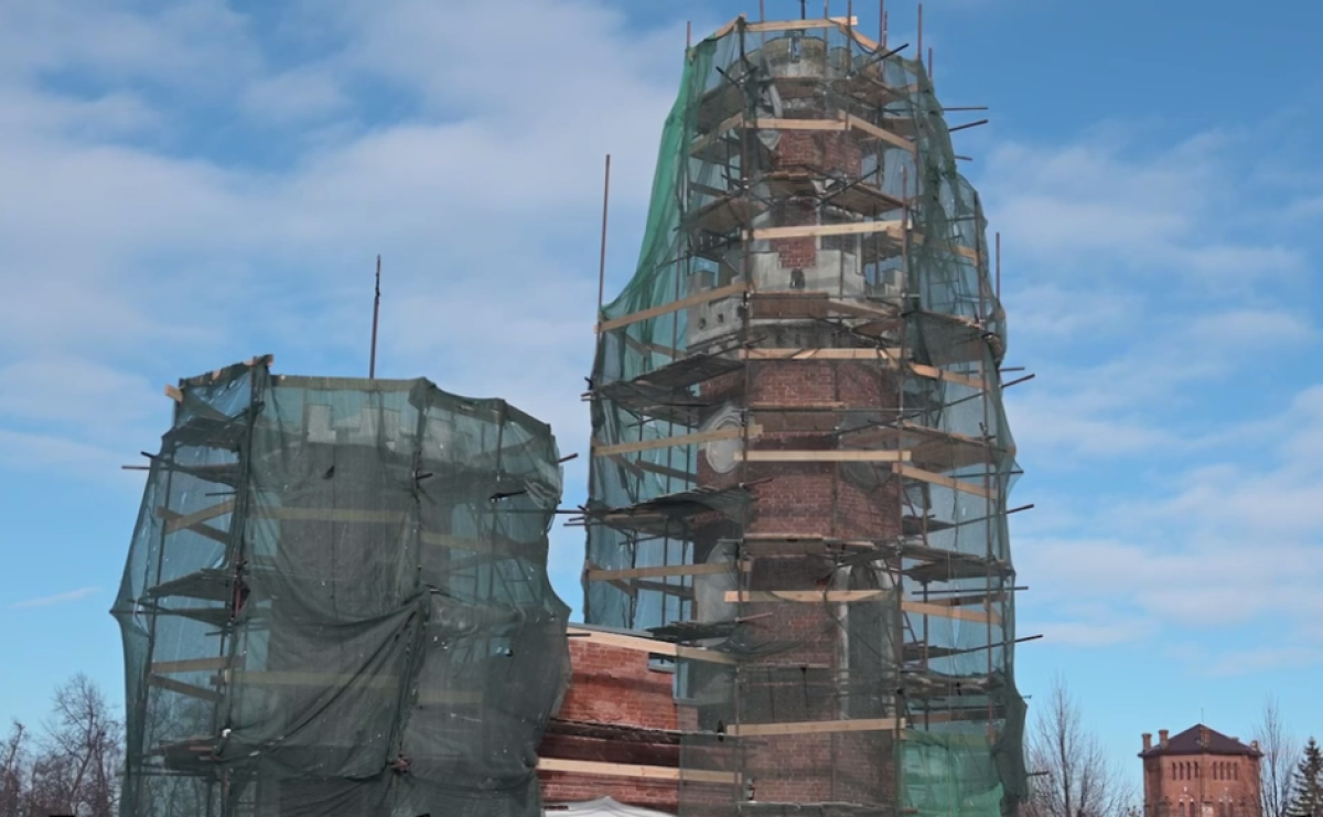    Воронежский губернатор рассказал о реставрации дворца Ольденбургских